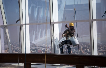 exterior window cleaning